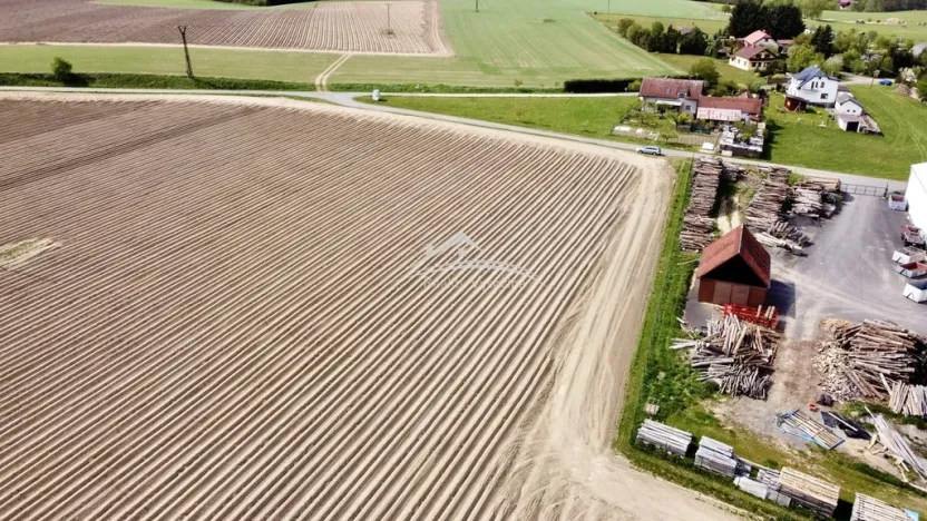Prodej pozemku pro komerční výstavbu, Okrouhlice - Babice, 1723 m2