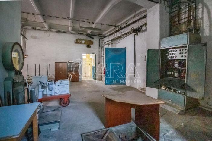 Pronájem výrobních prostor, Fulnek, 1. máje, 150 m2