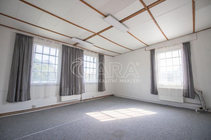 Pronájem kanceláře, Fulnek, 1. máje, 23 m2