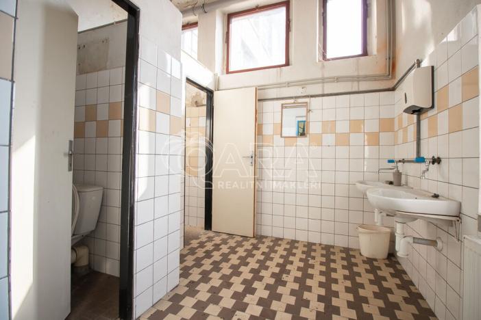 Pronájem kanceláře, Fulnek, 1. máje, 23 m2