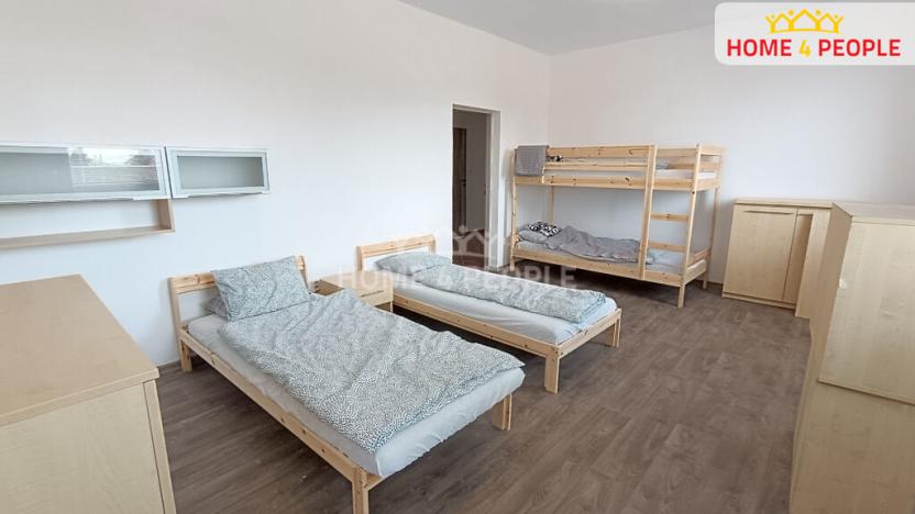 Pronájem bytu 1+kk, Malešovice, 80 m2