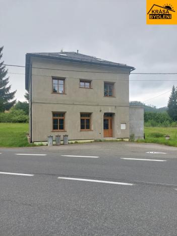 Prodej rodinného domu, Písařov - Bukovice, 520 m2