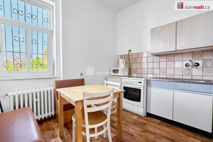 Prodej rodinného domu, Hroznětín, ČSA, 524 m2