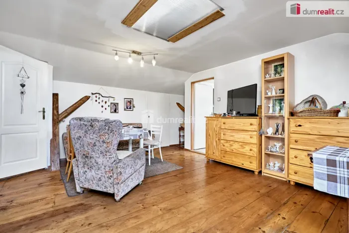 Prodej rodinného domu, Hroznětín, ČSA, 524 m2