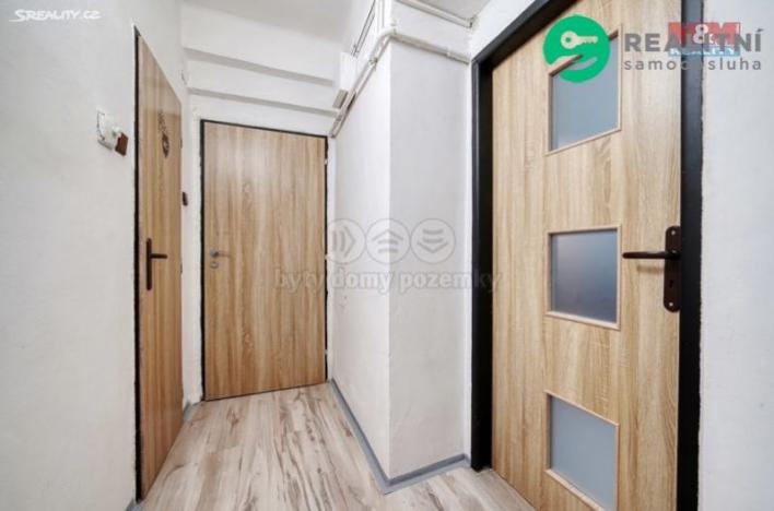 Prodej bytu 2+1, Nové Sedlo, Hůrecká, 45 m2