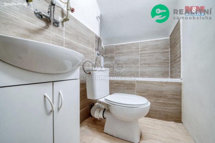 Prodej bytu 2+1, Nové Sedlo, Hůrecká, 45 m2