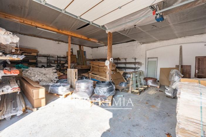 Prodej obchodního prostoru, Lahošť, U Kapličky, 1331 m2