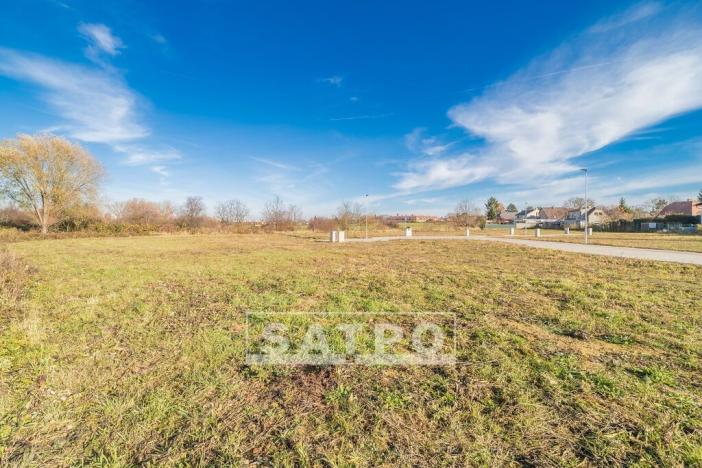 Prodej pozemku pro bydlení, Praha - Šeberov, U školky, 1378 m2