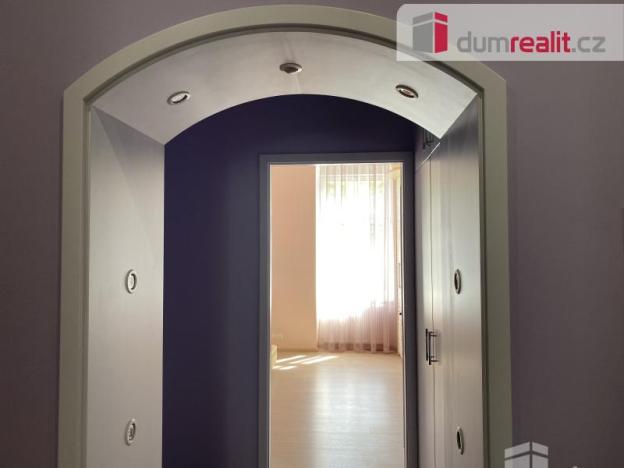 Prodej bytu 2+1, Mariánské Lázně, Hlavní třída, 102 m2