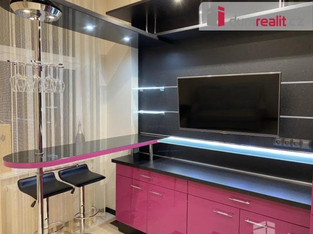 Prodej bytu 2+1, Mariánské Lázně, Hlavní třída, 102 m2