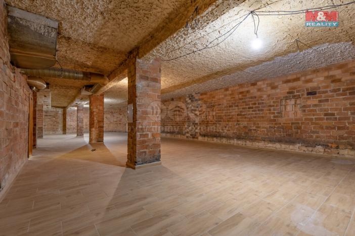 Pronájem restaurace, Třinec - Lyžbice, Lidická, 358 m2