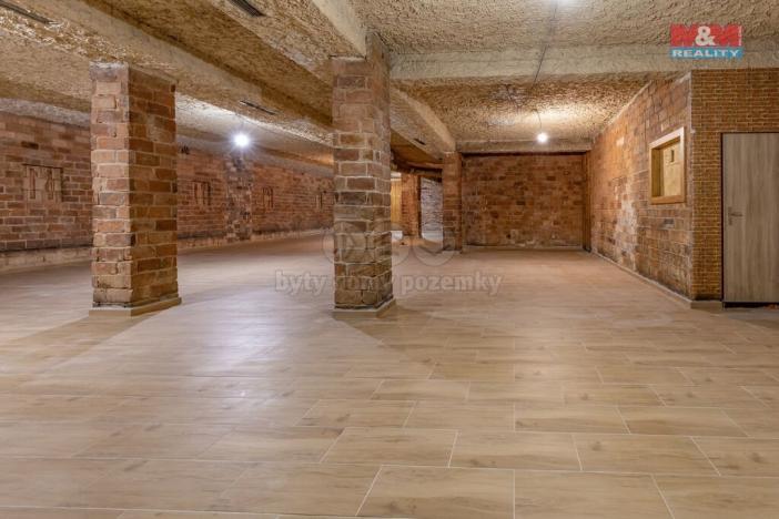 Pronájem restaurace, Třinec - Lyžbice, Lidická, 358 m2