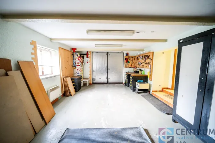 Prodej rodinného domu, Lučany nad Nisou, 300 m2