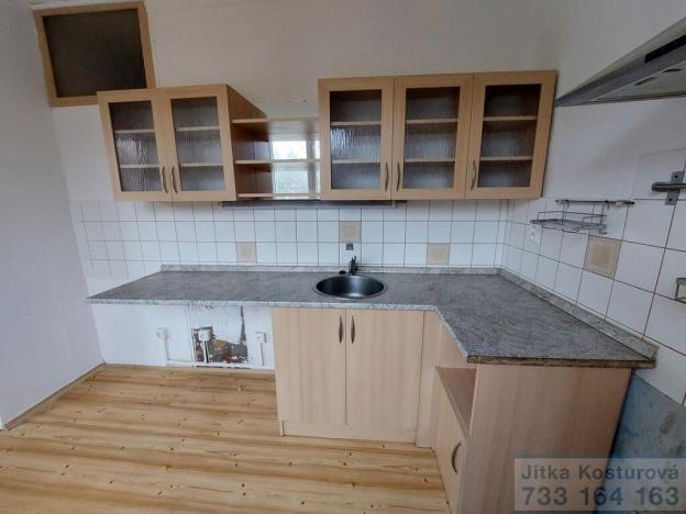 Prodej bytu 3+1, Krnov - Pod Cvilínem, SPC P, 74 m2