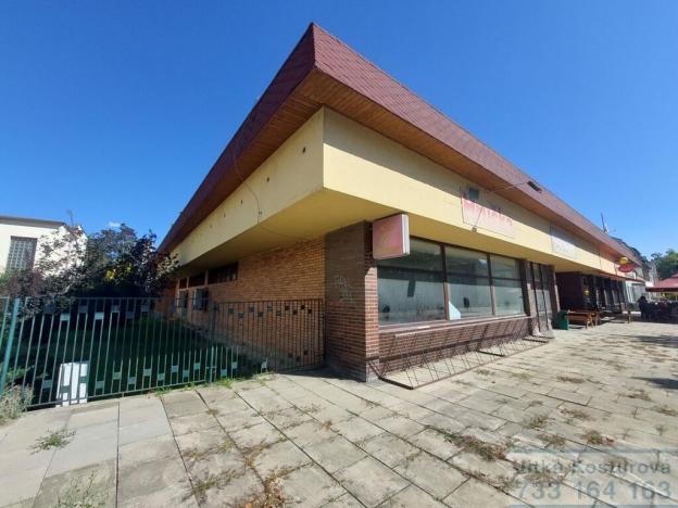Pronájem obchodního prostoru, Krnov - Pod Bezručovým vrchem, Revoluční, 417 m2