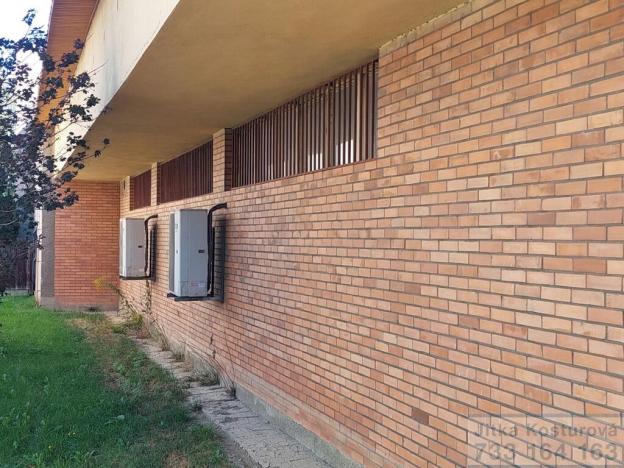 Pronájem obchodního prostoru, Krnov - Pod Bezručovým vrchem, Revoluční, 417 m2