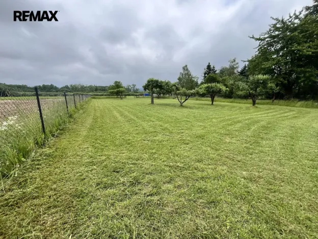 Prodej zahrady, Křinice, 1207 m2