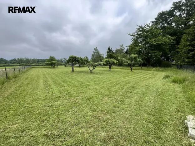 Prodej zahrady, Křinice, 1207 m2