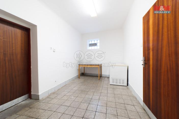 Prodej obchodního prostoru, Prádlo, 141 m2