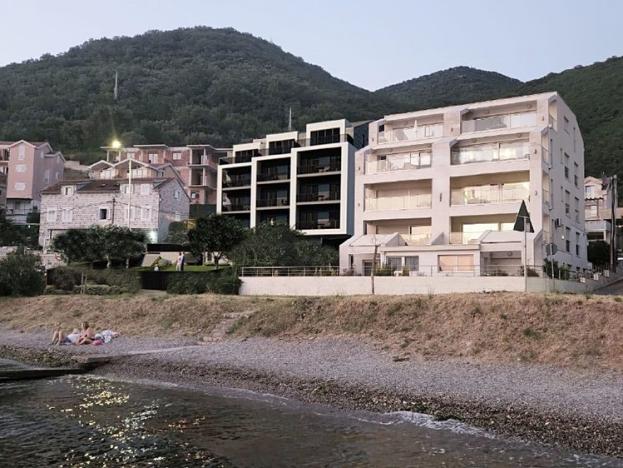 Prodej bytu 3+kk, Tivat (Тиват), Černá Hora, 102 m2