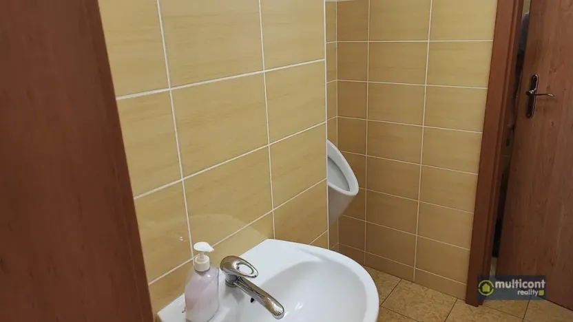 Pronájem kanceláře, Vyškov - Vyškov-Město, 9. května, 118 m2