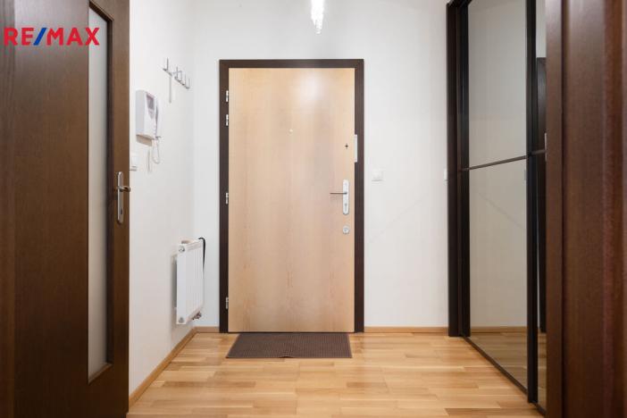 Prodej bytu 2+kk, Karlovy Vary, Libušina, 70 m2