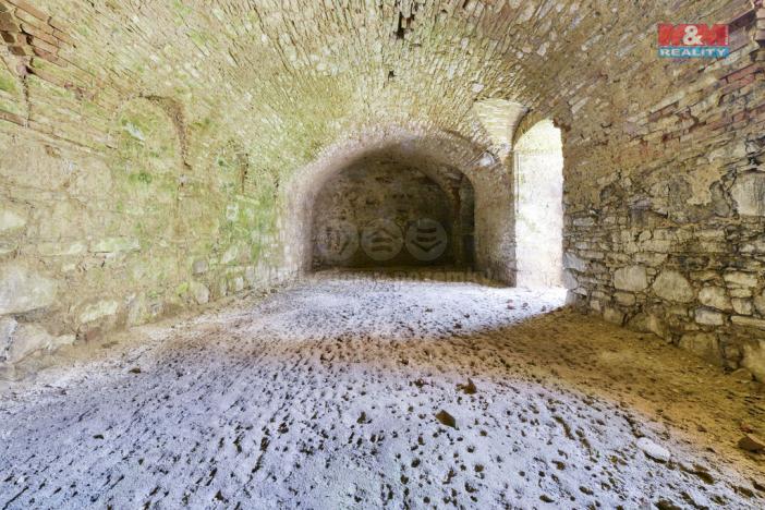 Prodej historického objektu, Manětín, 595 m2