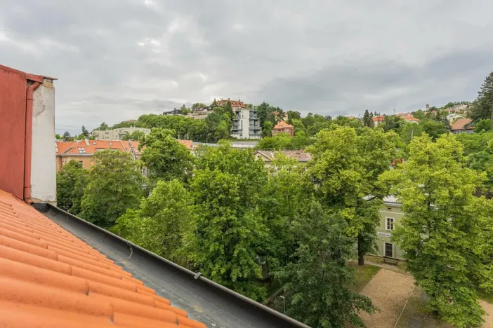 Pronájem bytu 1+kk, Praha - Smíchov, Holečkova, 26 m2