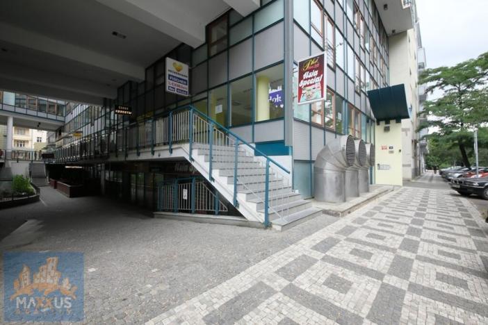 Pronájem obchodního prostoru, Praha - Vinohrady, Chrudimská, 242 m2