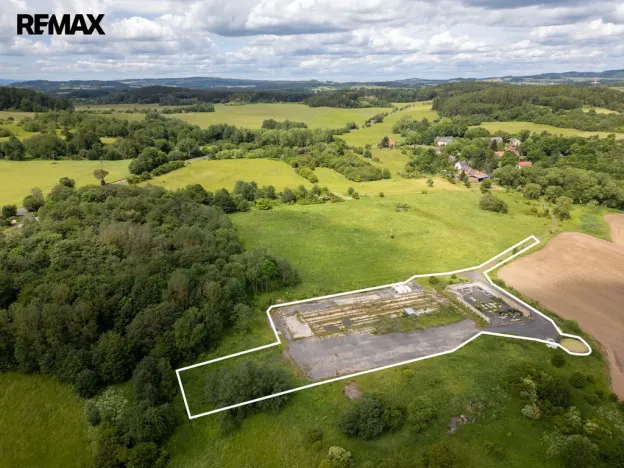 Prodej zemědělského objektu, Žlutice, 9153 m2