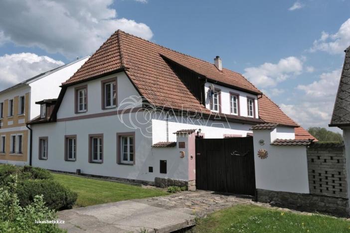 Prodej rodinného domu, Chvalšiny, 300 m2