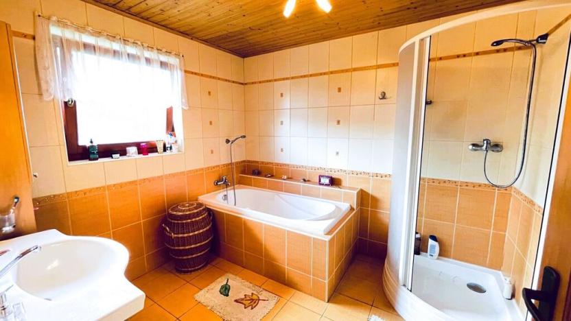 Prodej rodinného domu, Borotín - Libenice, 350 m2