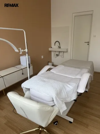 Pronájem komerční nemovitosti, Moravská Třebová - Předměstí, Komenského, 82 m2