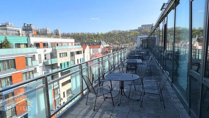 Pronájem kanceláře, Praha - Karlín, Karolinská, 315 m2