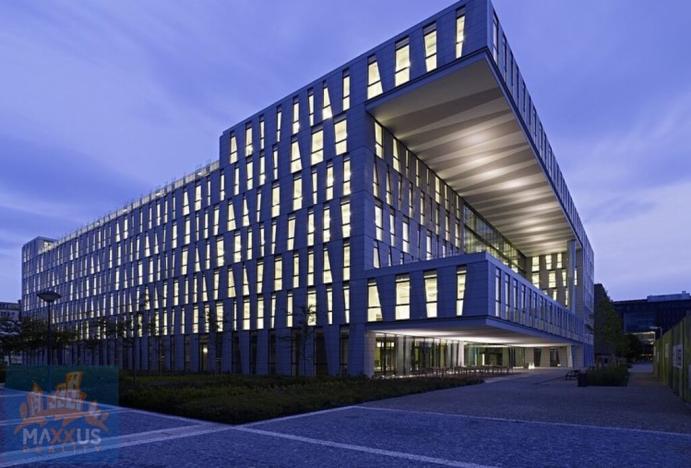 Pronájem kanceláře, Praha - Karlín, Karolinská, 315 m2