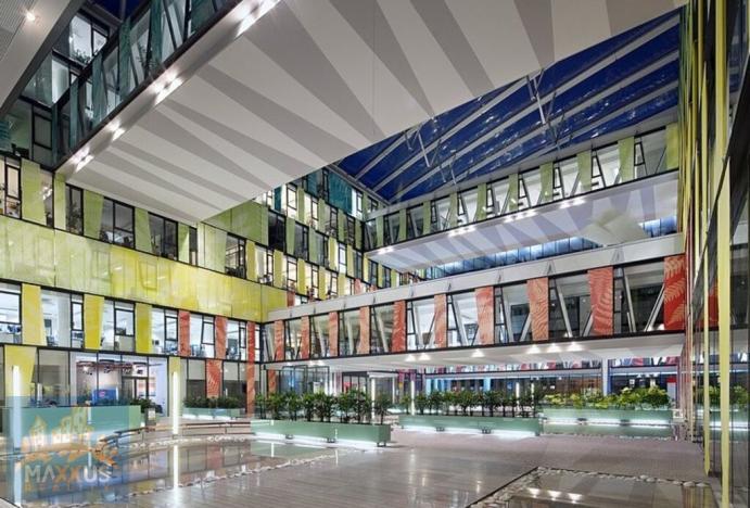 Pronájem kanceláře, Praha - Karlín, Karolinská, 315 m2