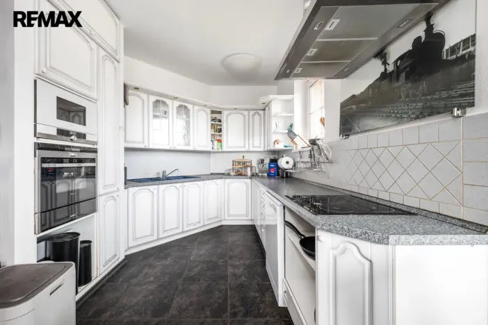 Prodej rodinného domu, Deštná, Farské Vrše, 320 m2