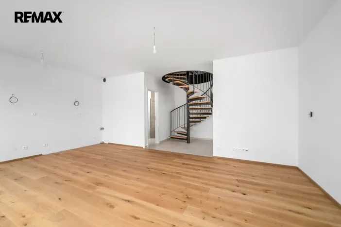 Prodej bytu 4+kk, České Budějovice - České Budějovice 6, Chelčického, 115 m2