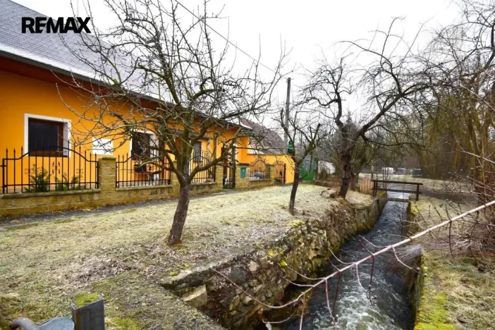 Prodej chalupy, Strunkovice nad Blanicí, Na Dražkách, 100 m2