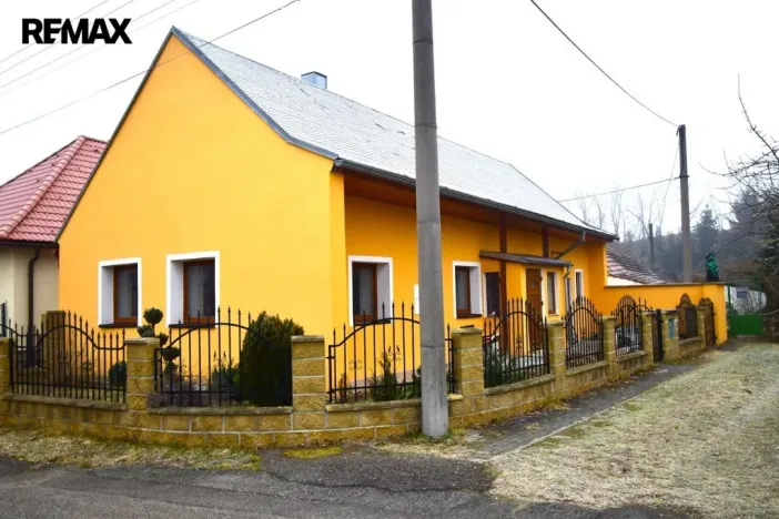 Prodej rodinného domu, Strunkovice nad Blanicí, Na Dražkách, 100 m2