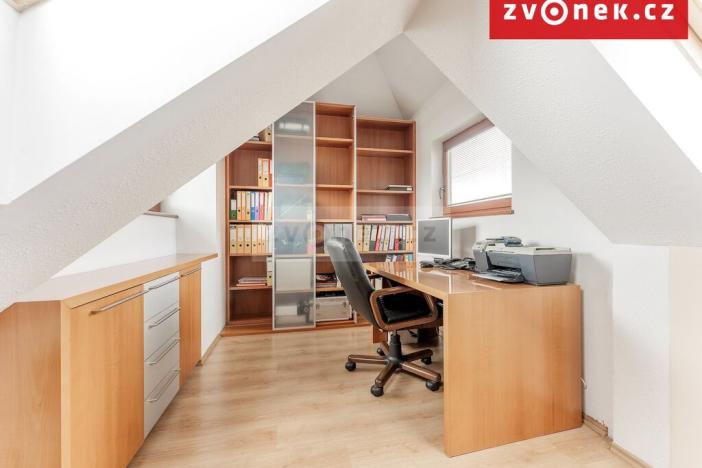 Prodej vily, Hranice - Hranice I-Město, 550 m2