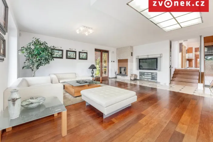 Prodej vily, Hranice - Hranice I-Město, 540 m2