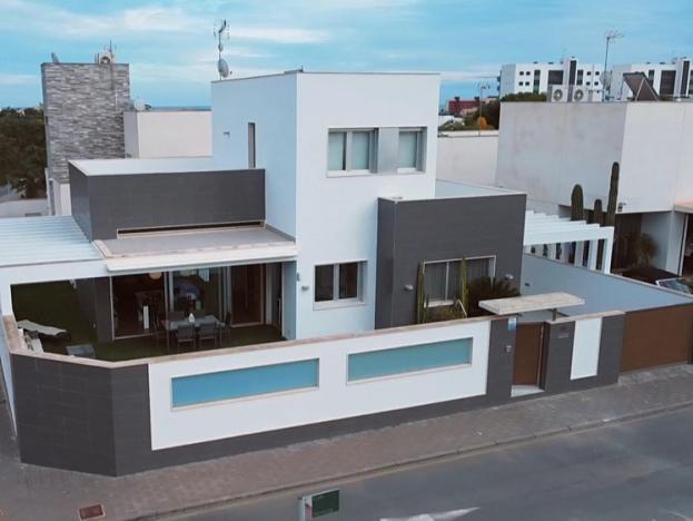 Prodej vily, Alicante, Španělsko, 139 m2