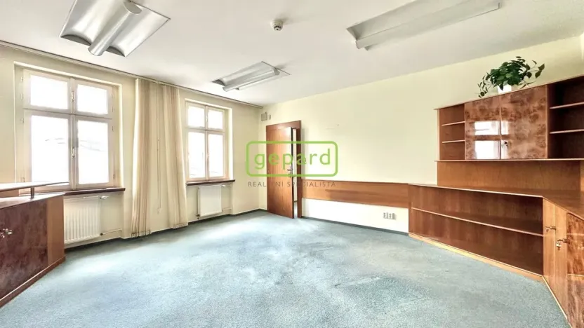 Prodej obchodního prostoru, Svitavy, náměstí Míru, 4666 m2