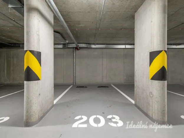 Pronájem bytu 2+kk, Praha - Strašnice, Ramonova, 60 m2