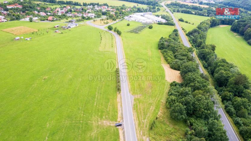 Prodej komerčního pozemku, Lhotsko, 13387 m2