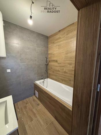 Prodej bytu 3+kk, Šenov, Do Dědiny, 83 m2