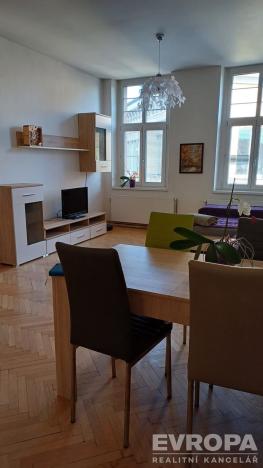 Prodej bytu 2+kk, Hradec Králové, Zelená, 70 m2