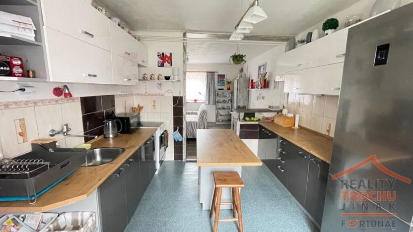 Prodej rodinného domu, Čistěves, 175 m2