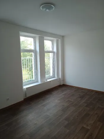 Pronájem bytu 1+kk, Ústí nad Labem - Předlice, Prostřední, 36 m2
